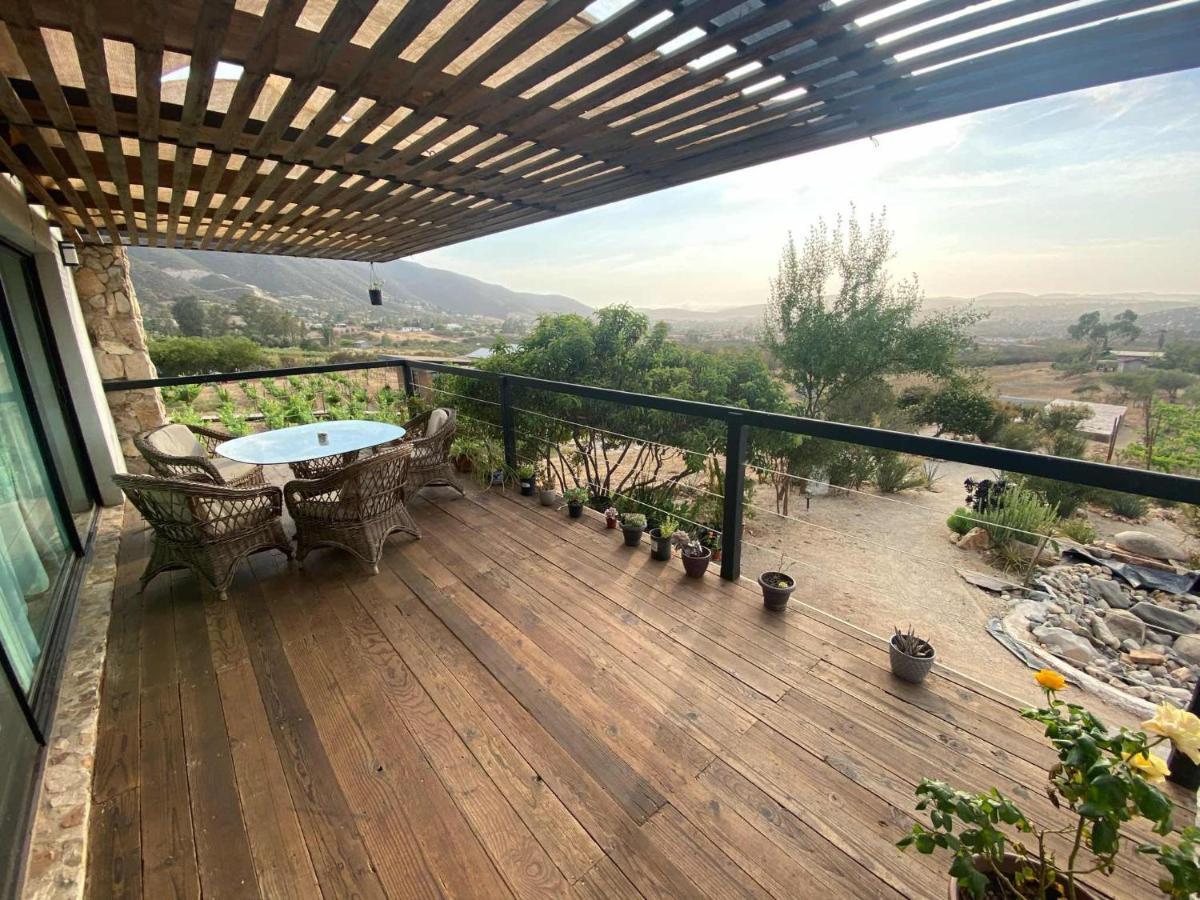 ואלה דה גוואדלופה Chalet Nativo - Fabulous Terrace & Vineyard מראה חיצוני תמונה