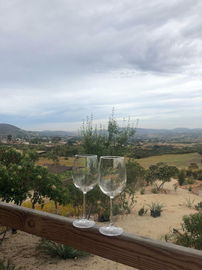 ואלה דה גוואדלופה Chalet Nativo - Fabulous Terrace & Vineyard מראה חיצוני תמונה