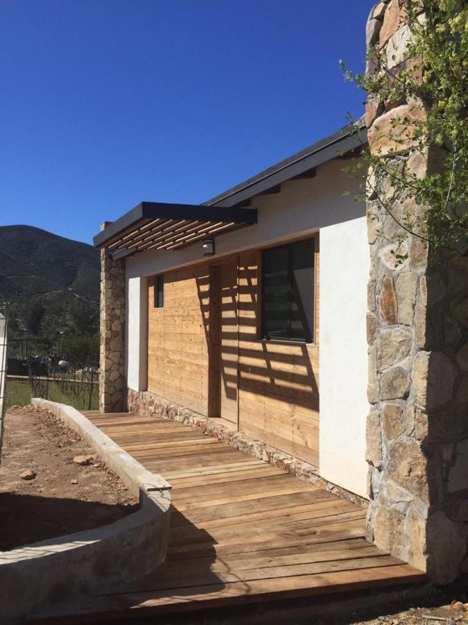ואלה דה גוואדלופה Chalet Nativo - Fabulous Terrace & Vineyard מראה חיצוני תמונה